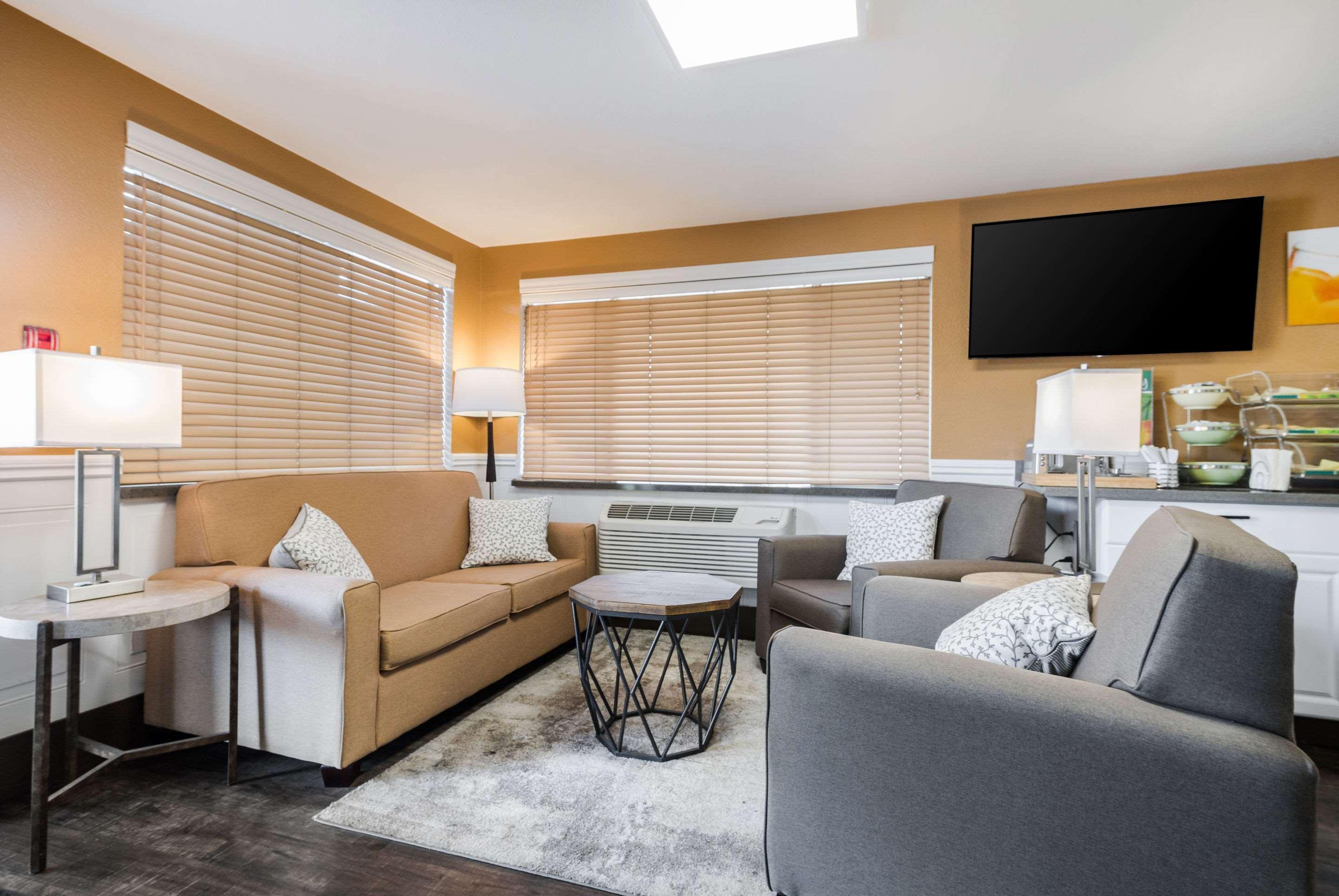 Quality Inn & Suites Silverdale Bangor-Keyport Екстер'єр фото