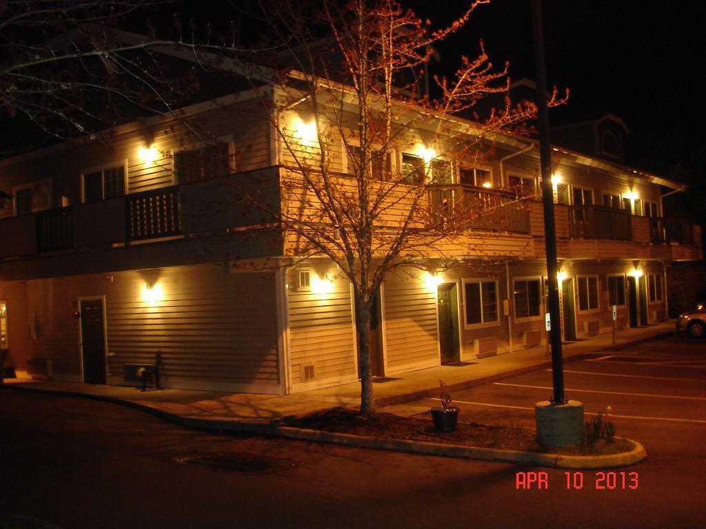 Quality Inn & Suites Silverdale Bangor-Keyport Екстер'єр фото