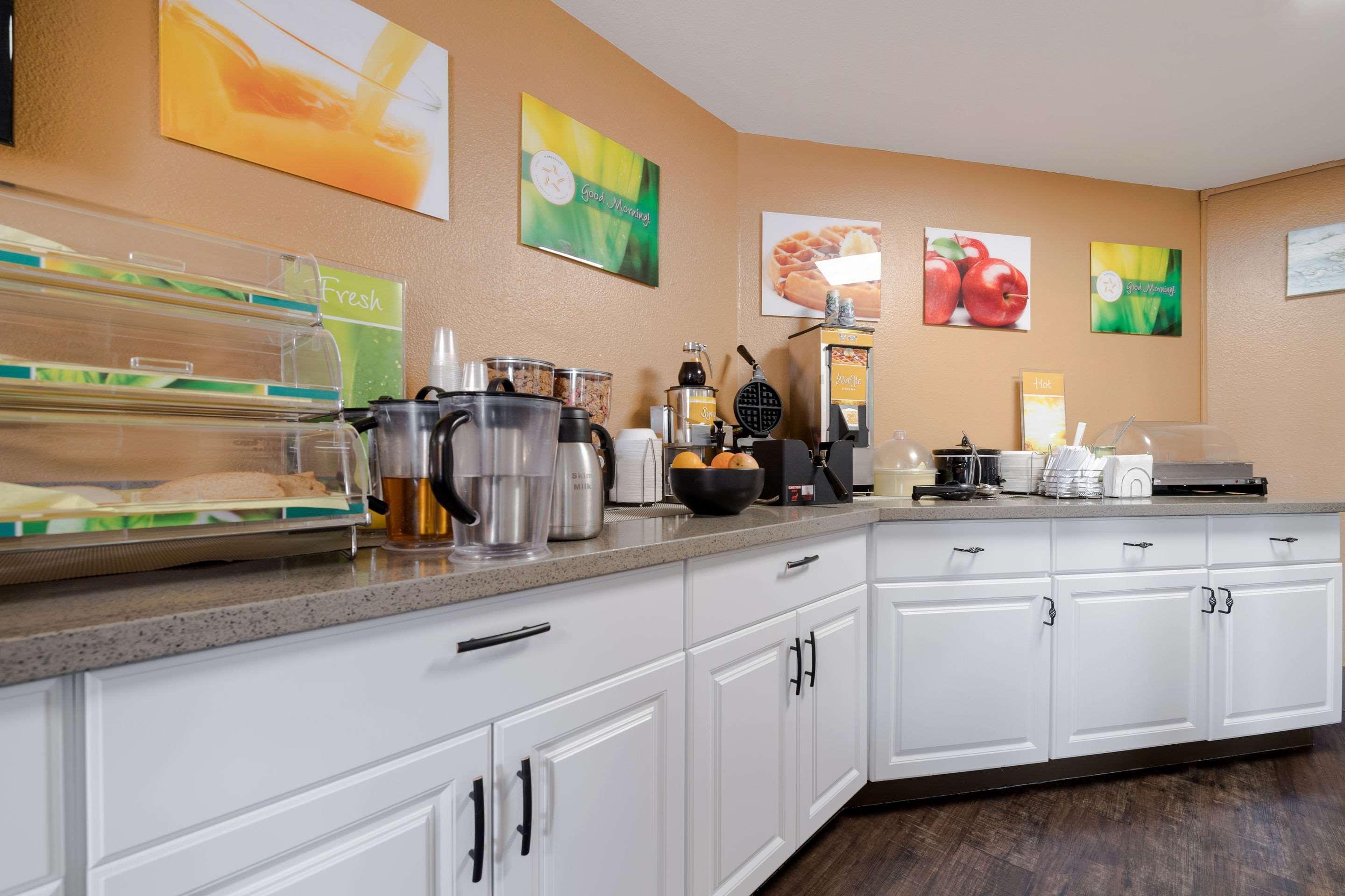 Quality Inn & Suites Silverdale Bangor-Keyport Екстер'єр фото