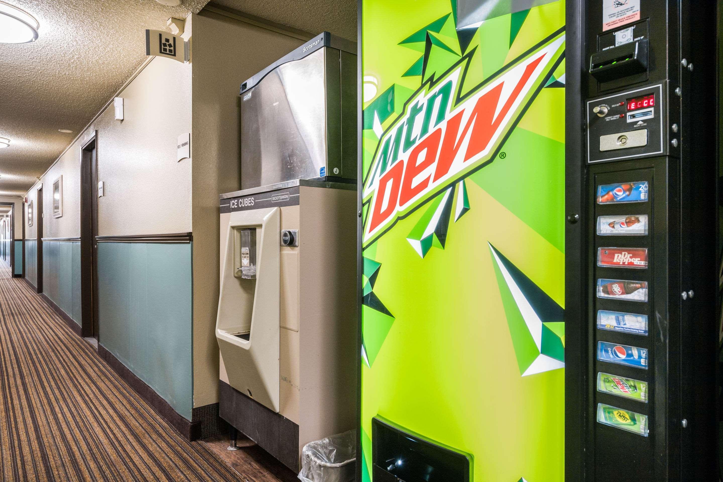 Quality Inn & Suites Silverdale Bangor-Keyport Екстер'єр фото