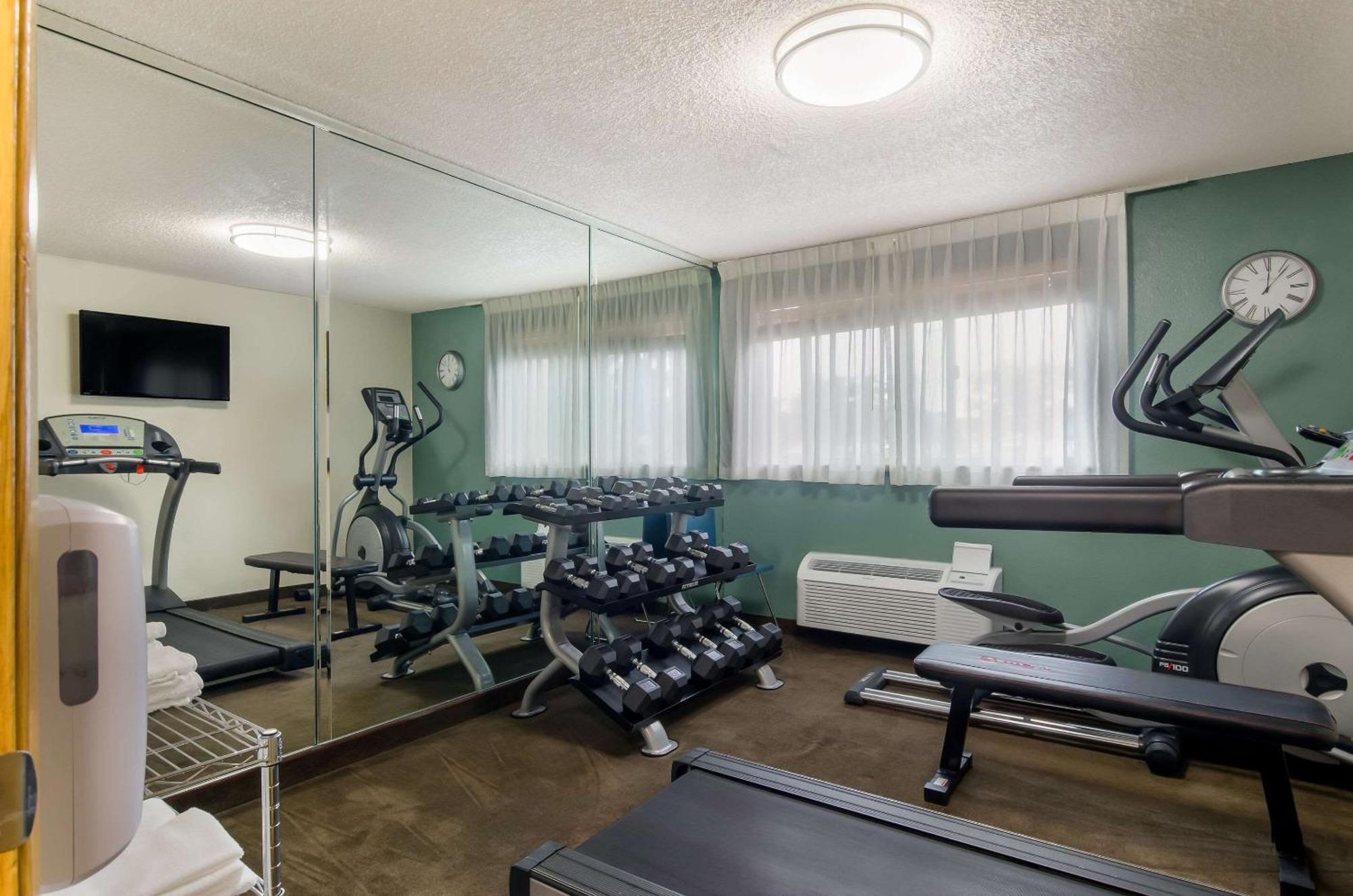Quality Inn & Suites Silverdale Bangor-Keyport Екстер'єр фото
