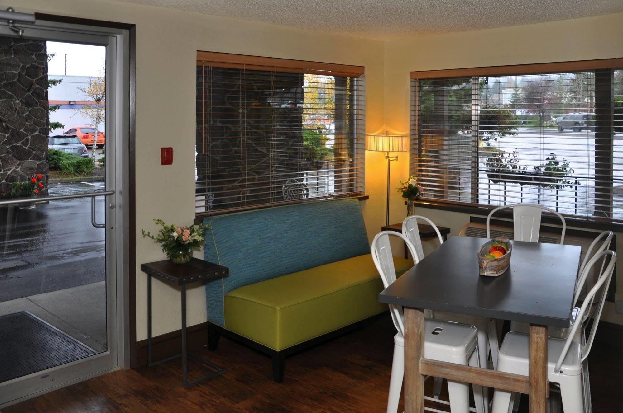 Quality Inn & Suites Silverdale Bangor-Keyport Екстер'єр фото