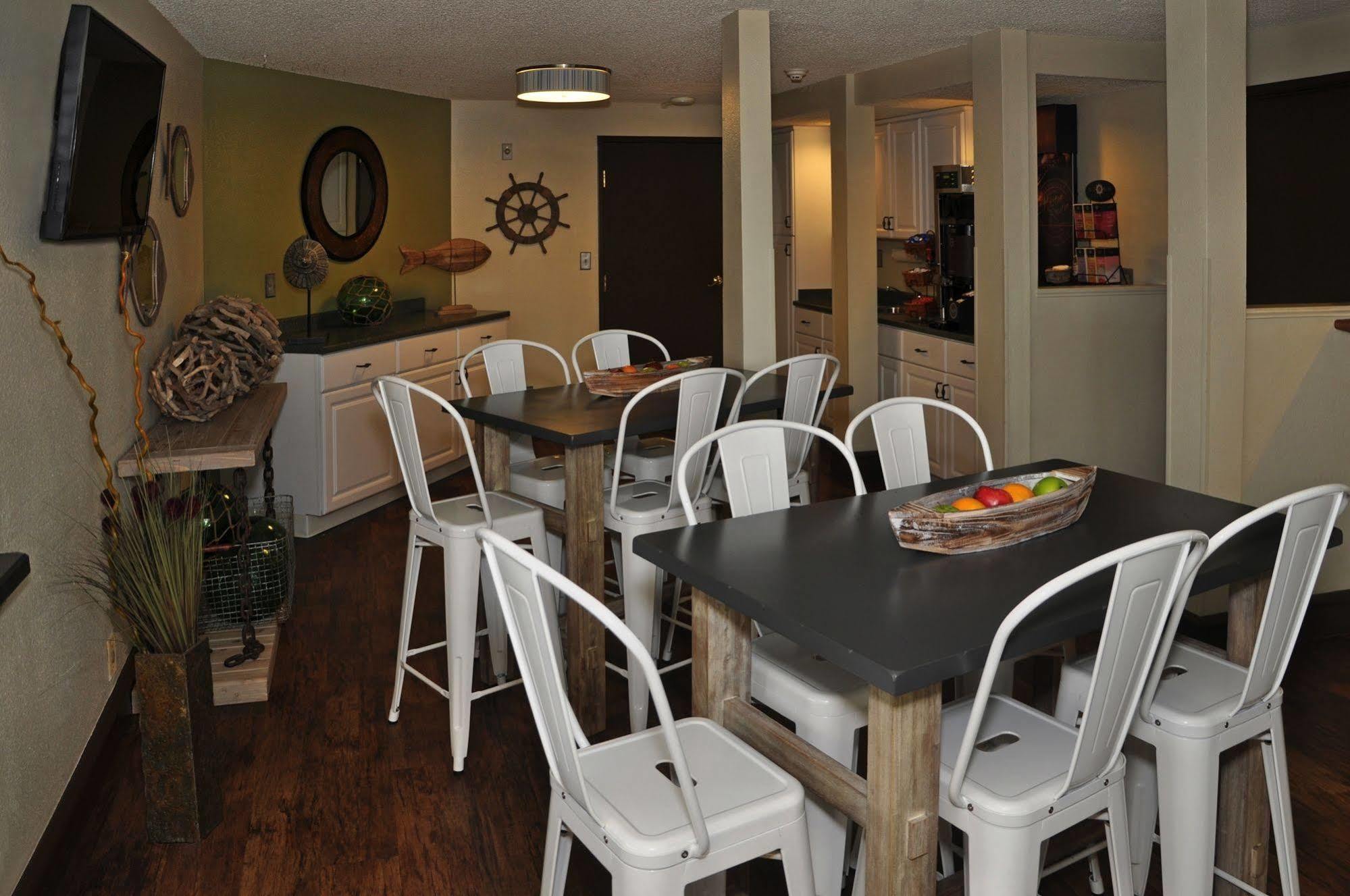 Quality Inn & Suites Silverdale Bangor-Keyport Екстер'єр фото